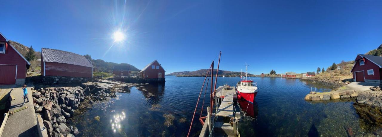 Bakkevik Brygge Apartment Kalvag Bagian luar foto